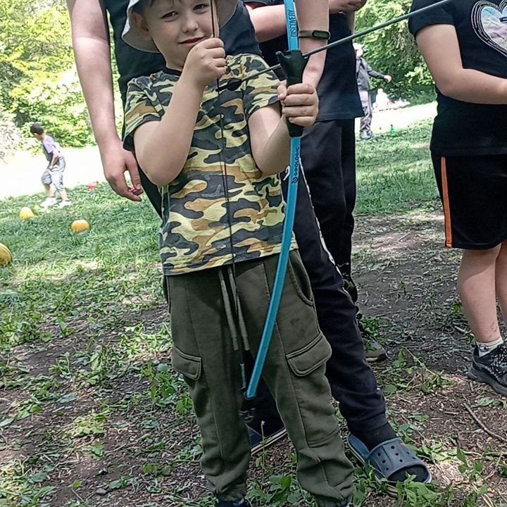 photo_5337079667028516234_y